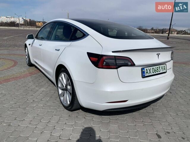 Белый Тесла Модель 3, объемом двигателя 0 л и пробегом 167 тыс. км за 25500 $, фото 11 на Automoto.ua