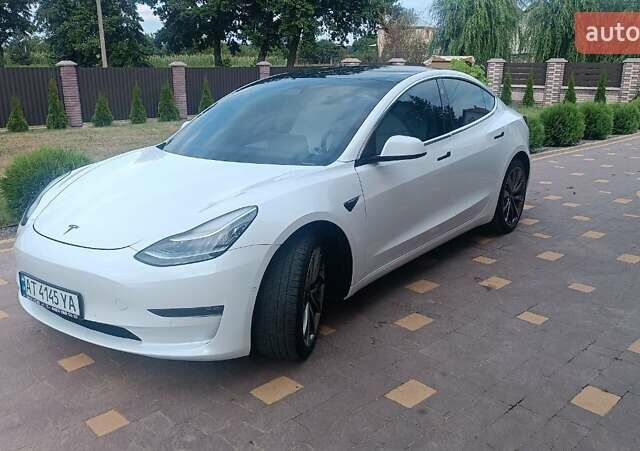Білий Тесла Модель 3, об'ємом двигуна 0 л та пробігом 85 тис. км за 17500 $, фото 8 на Automoto.ua