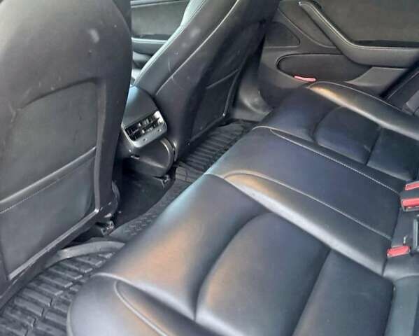 Белый Тесла Модель 3, объемом двигателя 0 л и пробегом 129 тыс. км за 4900 $, фото 5 на Automoto.ua