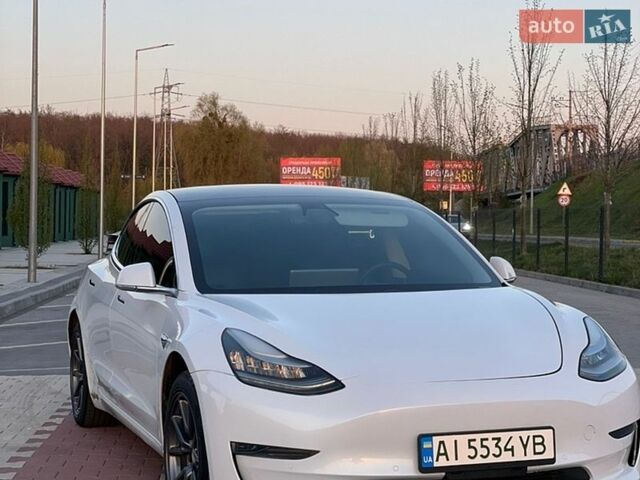 Белый Тесла Модель 3, объемом двигателя 0 л и пробегом 118 тыс. км за 14800 $, фото 1 на Automoto.ua