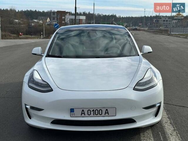 Белый Тесла Модель 3, объемом двигателя 0 л и пробегом 85 тыс. км за 17300 $, фото 8 на Automoto.ua
