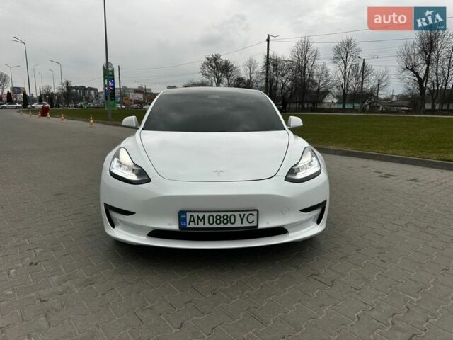 Белый Тесла Модель 3, объемом двигателя 0 л и пробегом 118 тыс. км за 19500 $, фото 4 на Automoto.ua