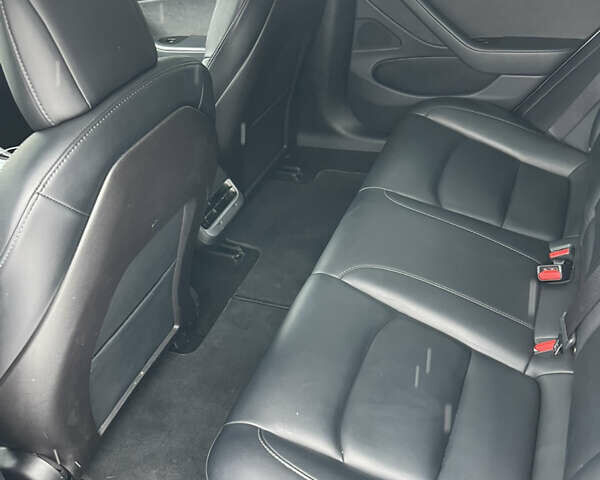 Белый Тесла Модель 3, объемом двигателя 0 л и пробегом 220 тыс. км за 16500 $, фото 20 на Automoto.ua