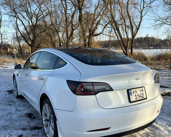 Белый Тесла Модель 3, объемом двигателя 0 л и пробегом 95 тыс. км за 15000 $, фото 8 на Automoto.ua