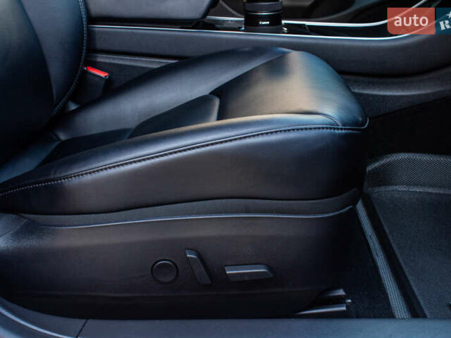 Білий Тесла Модель 3, об'ємом двигуна 0 л та пробігом 146 тис. км за 17500 $, фото 38 на Automoto.ua