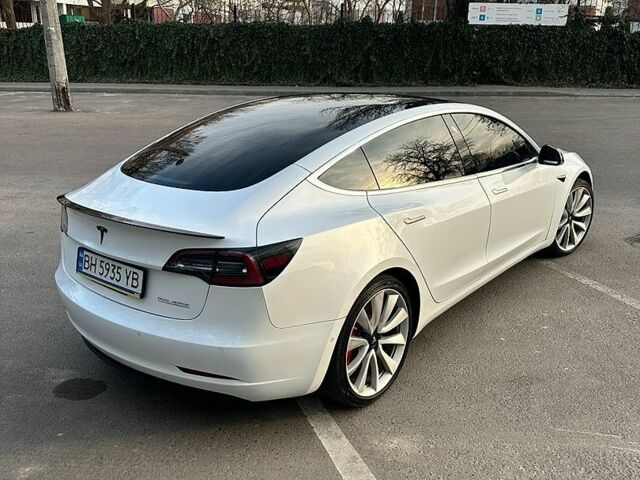 Білий Тесла Модель 3, об'ємом двигуна 0 л та пробігом 168 тис. км за 16800 $, фото 15 на Automoto.ua