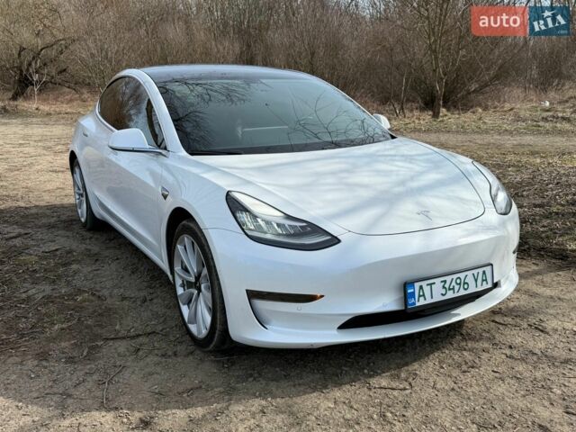 Білий Тесла Модель 3, об'ємом двигуна 0 л та пробігом 78 тис. км за 16600 $, фото 8 на Automoto.ua