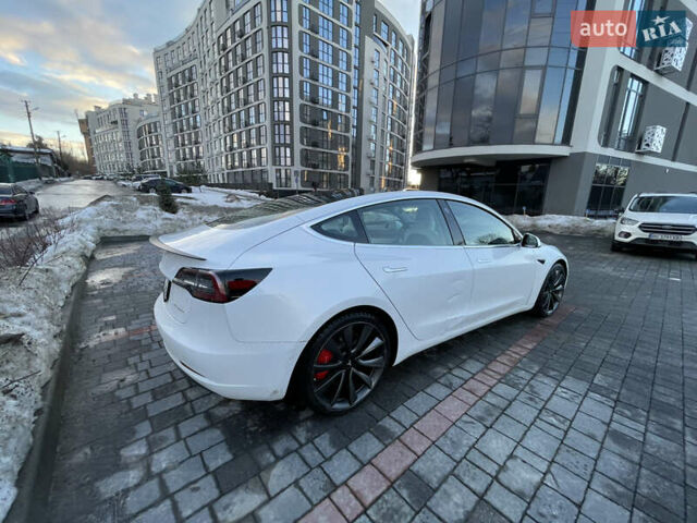 Білий Тесла Модель 3, об'ємом двигуна 0 л та пробігом 24 тис. км за 20500 $, фото 11 на Automoto.ua