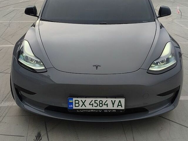 Білий Тесла Модель 3, об'ємом двигуна 0 л та пробігом 111 тис. км за 18500 $, фото 13 на Automoto.ua