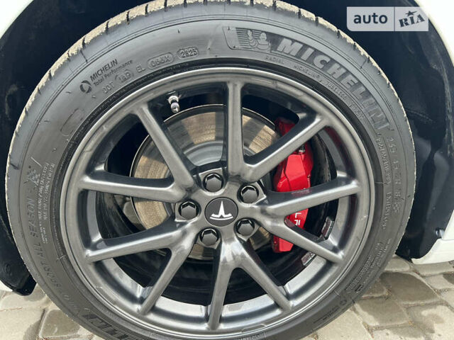 Белый Тесла Модель 3, объемом двигателя 0 л и пробегом 92 тыс. км за 20700 $, фото 16 на Automoto.ua