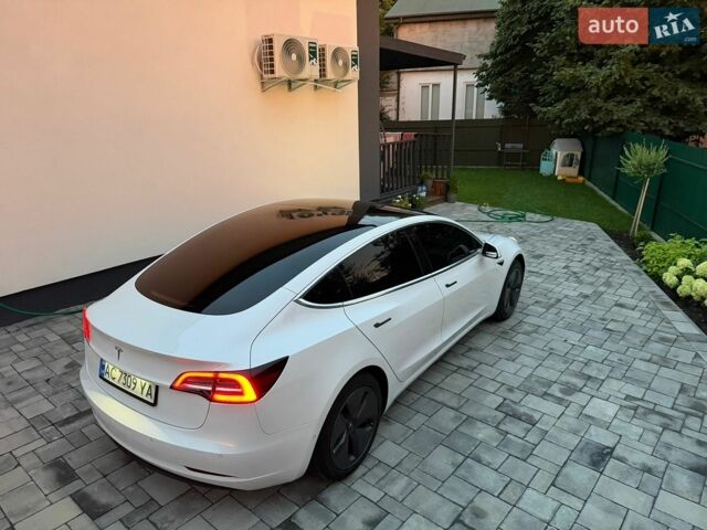Білий Тесла Модель 3, об'ємом двигуна 0 л та пробігом 172 тис. км за 12950 $, фото 12 на Automoto.ua