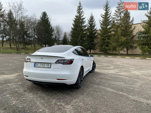 Белый Тесла Модель 3, объемом двигателя 0 л и пробегом 48 тыс. км за 19300 $, фото 9 на Automoto.ua