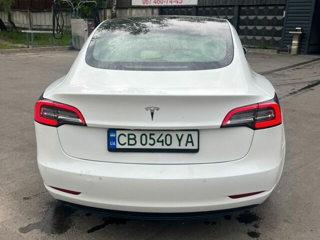 Белый Тесла Модель 3, объемом двигателя 0 л и пробегом 109 тыс. км за 17000 $, фото 5 на Automoto.ua