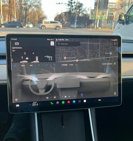 Білий Тесла Модель 3, об'ємом двигуна 0 л та пробігом 155 тис. км за 16300 $, фото 19 на Automoto.ua