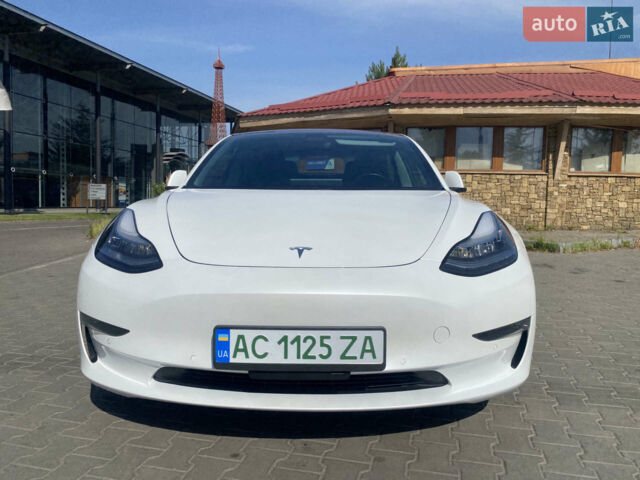 Білий Тесла Модель 3, об'ємом двигуна 0 л та пробігом 156 тис. км за 17600 $, фото 2 на Automoto.ua