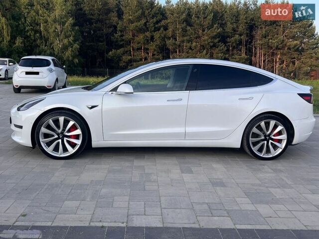 Белый Тесла Модель 3, объемом двигателя 0 л и пробегом 120 тыс. км за 14500 $, фото 7 на Automoto.ua