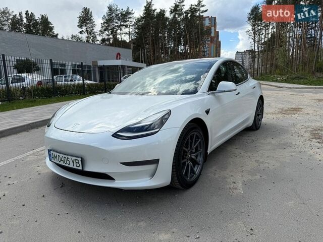 Белый Тесла Модель 3, объемом двигателя 0 л и пробегом 128 тыс. км за 18199 $, фото 5 на Automoto.ua