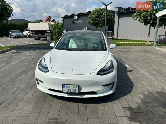 Білий Тесла Модель 3, об'ємом двигуна 0 л та пробігом 108 тис. км за 17500 $, фото 18 на Automoto.ua