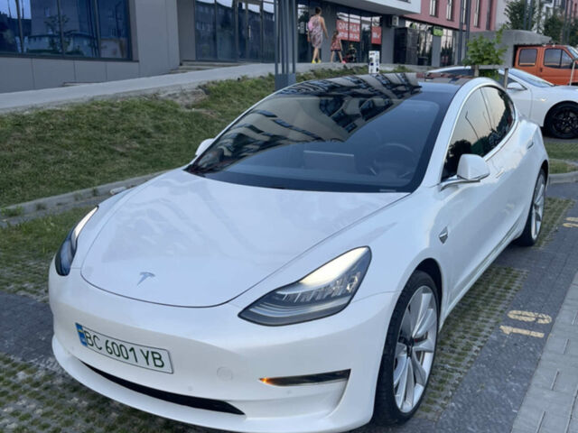 Белый Тесла Модель 3, объемом двигателя 0 л и пробегом 101 тыс. км за 23000 $, фото 33 на Automoto.ua