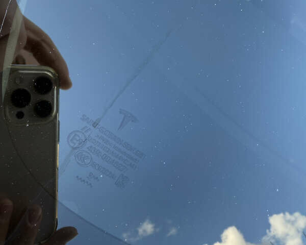 Белый Тесла Модель 3, объемом двигателя 0 л и пробегом 89 тыс. км за 16999 $, фото 20 на Automoto.ua