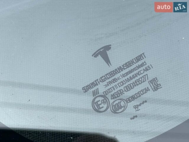 Белый Тесла Модель 3, объемом двигателя 0 л и пробегом 210 тыс. км за 18000 $, фото 13 на Automoto.ua