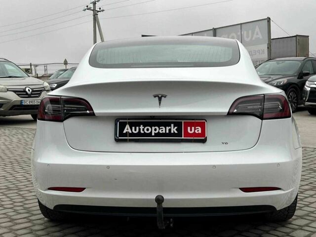 Білий Тесла Модель 3, об'ємом двигуна 0 л та пробігом 203 тис. км за 13790 $, фото 3 на Automoto.ua