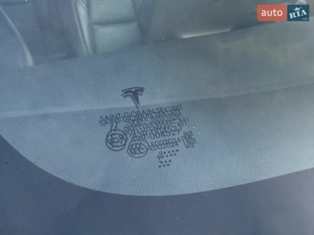 Белый Тесла Модель 3, объемом двигателя 0 л и пробегом 139 тыс. км за 17750 $, фото 18 на Automoto.ua