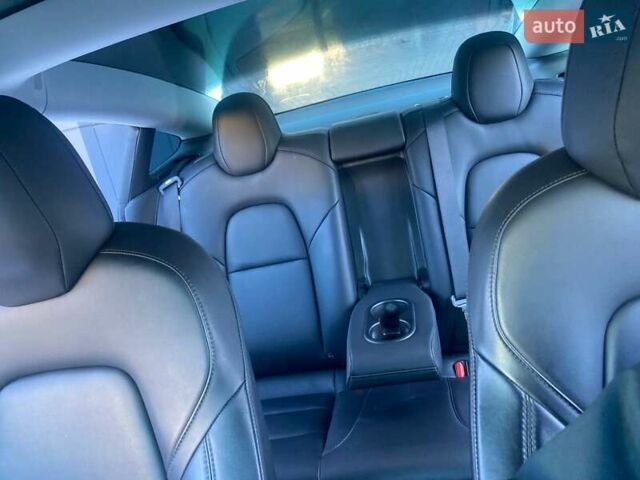 Білий Тесла Модель 3, об'ємом двигуна 0 л та пробігом 111 тис. км за 13700 $, фото 17 на Automoto.ua