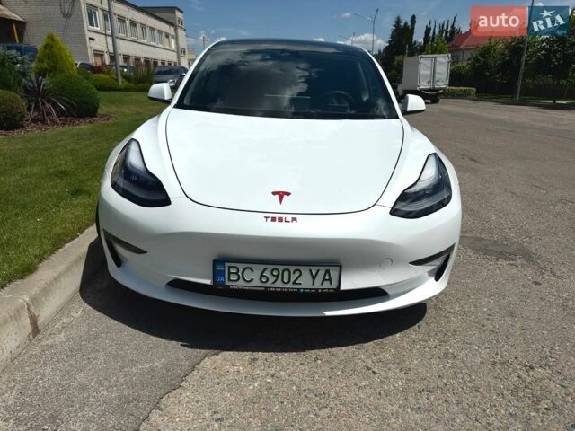 Белый Тесла Модель 3, объемом двигателя 0 л и пробегом 169 тыс. км за 17799 $, фото 8 на Automoto.ua