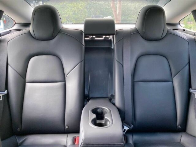 Білий Тесла Модель 3, об'ємом двигуна 0 л та пробігом 32 тис. км за 6100 $, фото 9 на Automoto.ua