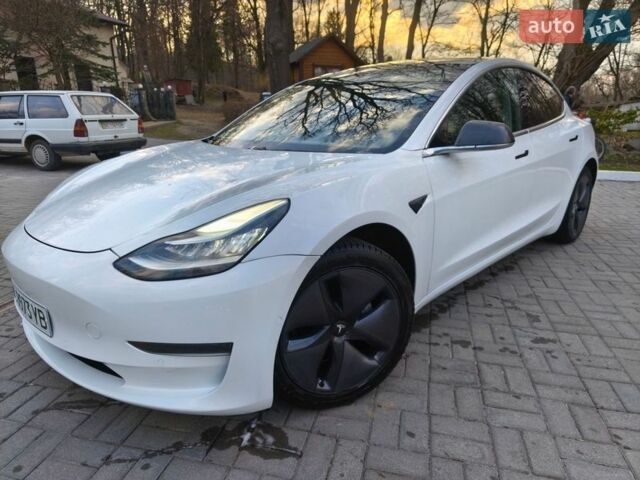 Білий Тесла Модель 3, об'ємом двигуна 0 л та пробігом 154 тис. км за 14500 $, фото 1 на Automoto.ua