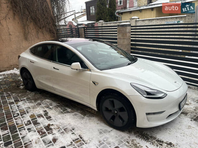 Белый Тесла Модель 3, объемом двигателя 0 л и пробегом 177 тыс. км за 17500 $, фото 8 на Automoto.ua