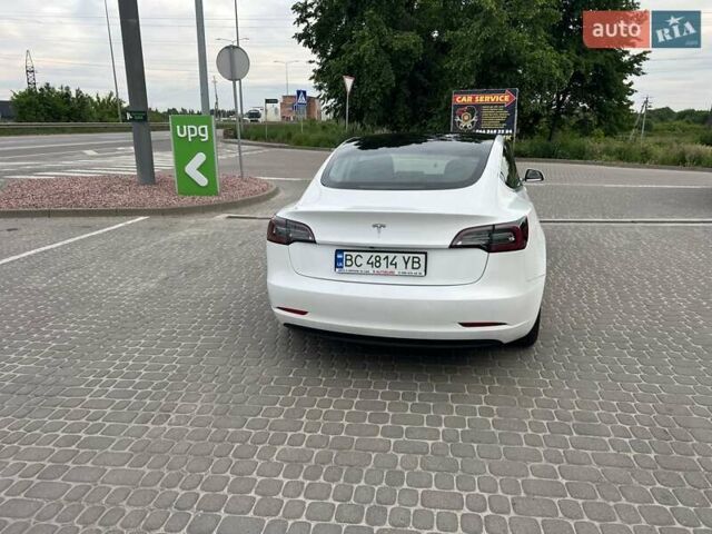 Білий Тесла Модель 3, об'ємом двигуна 0 л та пробігом 107 тис. км за 17500 $, фото 6 на Automoto.ua