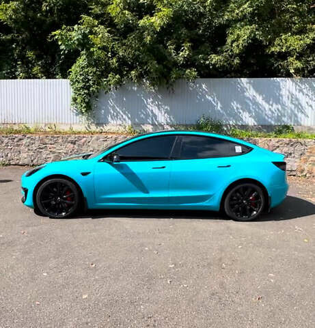 Білий Тесла Модель 3, об'ємом двигуна 0 л та пробігом 70 тис. км за 22500 $, фото 3 на Automoto.ua