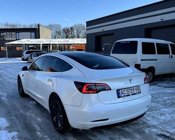 Белый Тесла Модель 3, объемом двигателя 0 л и пробегом 163 тыс. км за 14400 $, фото 27 на Automoto.ua