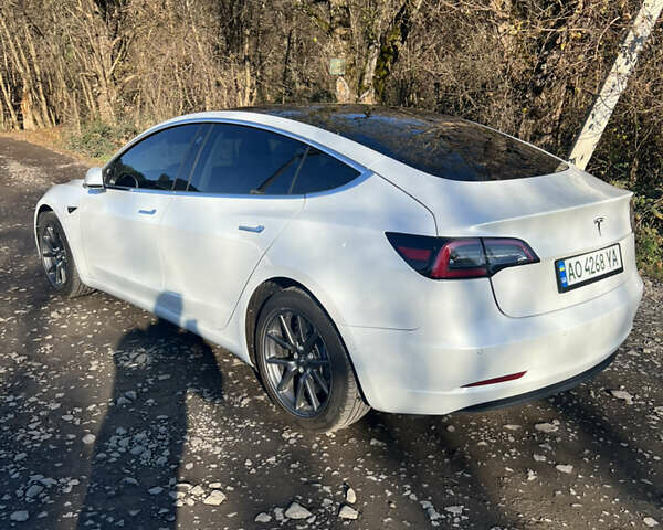 Белый Тесла Модель 3, объемом двигателя 0 л и пробегом 150 тыс. км за 18200 $, фото 11 на Automoto.ua