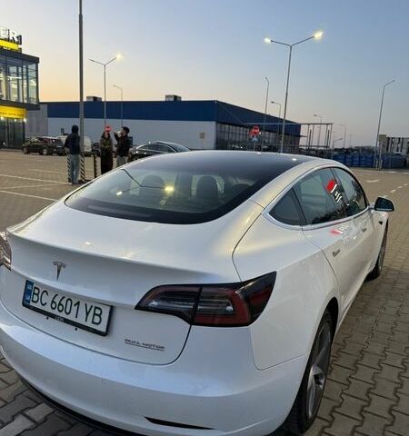 Білий Тесла Модель 3, об'ємом двигуна 0 л та пробігом 89 тис. км за 19500 $, фото 7 на Automoto.ua