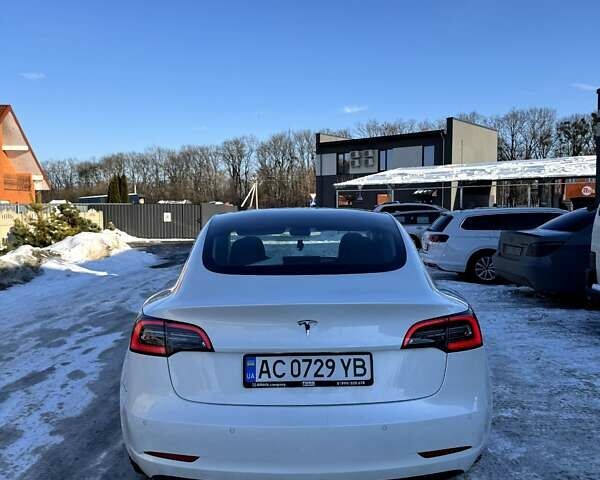 Белый Тесла Модель 3, объемом двигателя 0 л и пробегом 163 тыс. км за 14400 $, фото 26 на Automoto.ua