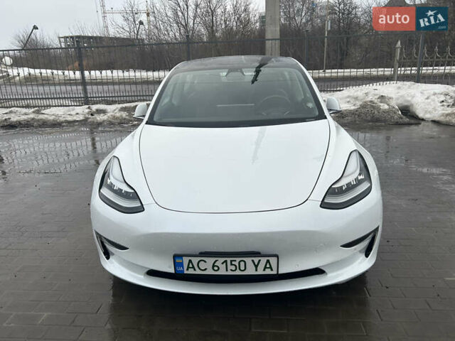 Білий Тесла Модель 3, об'ємом двигуна 0 л та пробігом 140 тис. км за 15700 $, фото 13 на Automoto.ua