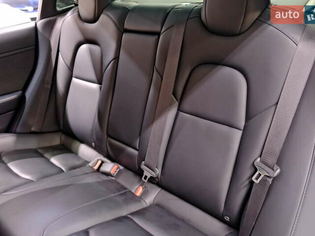 Белый Тесла Модель 3, объемом двигателя 0 л и пробегом 54 тыс. км за 15900 $, фото 37 на Automoto.ua