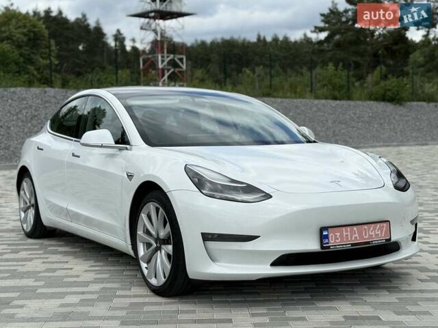 Белый Тесла Модель 3, объемом двигателя 0 л и пробегом 203 тыс. км за 17300 $, фото 25 на Automoto.ua