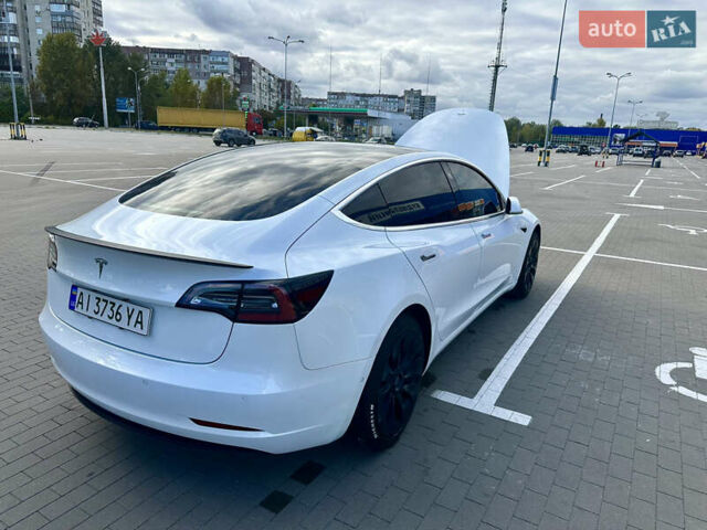 Білий Тесла Модель 3, об'ємом двигуна 0 л та пробігом 120 тис. км за 18900 $, фото 5 на Automoto.ua