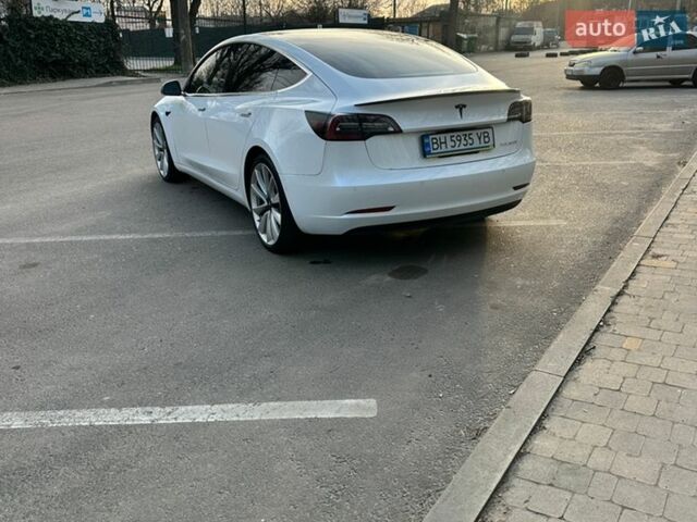 Белый Тесла Модель 3, объемом двигателя 0 л и пробегом 160 тыс. км за 19500 $, фото 14 на Automoto.ua