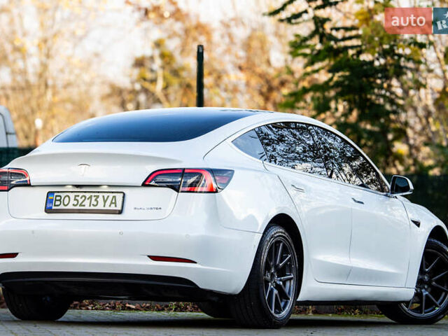 Білий Тесла Модель 3, об'ємом двигуна 0 л та пробігом 146 тис. км за 17500 $, фото 11 на Automoto.ua