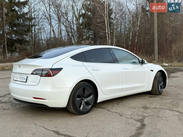 Белый Тесла Модель 3, объемом двигателя 0 л и пробегом 139 тыс. км за 17750 $, фото 9 на Automoto.ua