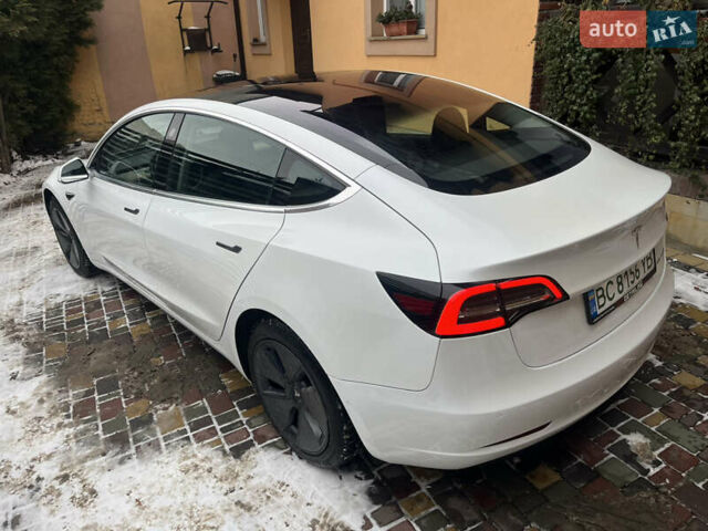 Белый Тесла Модель 3, объемом двигателя 0 л и пробегом 177 тыс. км за 17500 $, фото 3 на Automoto.ua