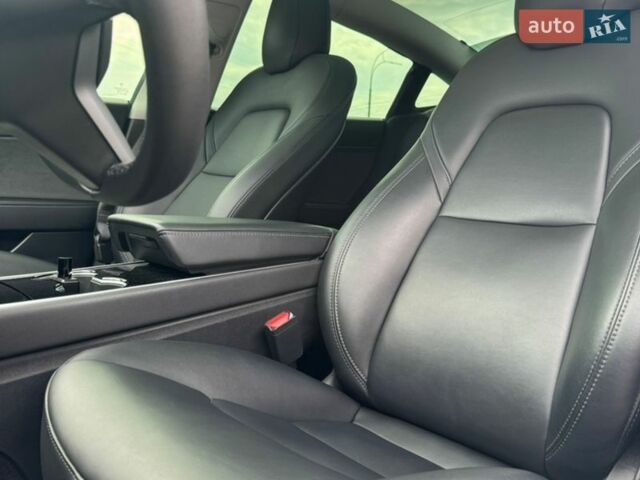 Білий Тесла Модель 3, об'ємом двигуна 0 л та пробігом 45 тис. км за 15900 $, фото 17 на Automoto.ua