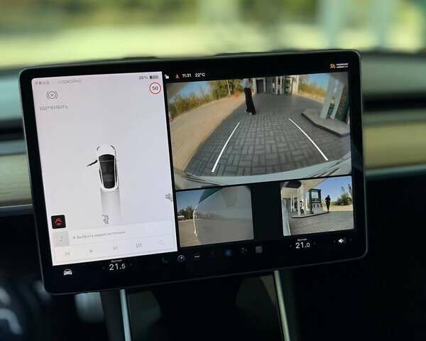 Белый Тесла Модель 3, объемом двигателя 0 л и пробегом 78 тыс. км за 20999 $, фото 38 на Automoto.ua