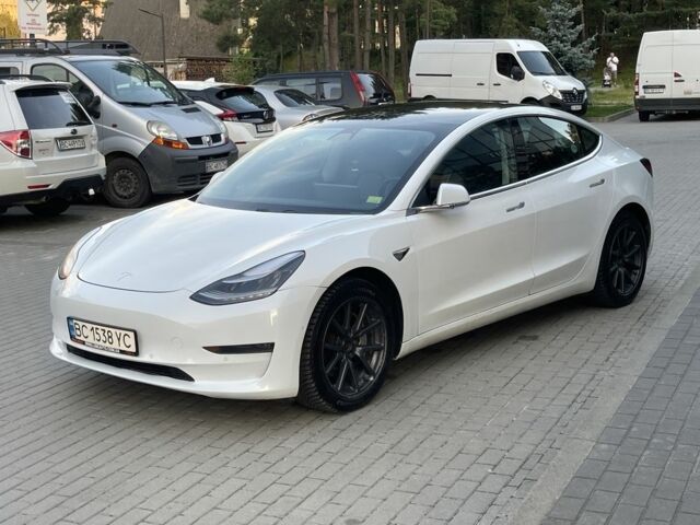 Белый Тесла Модель 3, объемом двигателя 0 л и пробегом 257 тыс. км за 16800 $, фото 9 на Automoto.ua