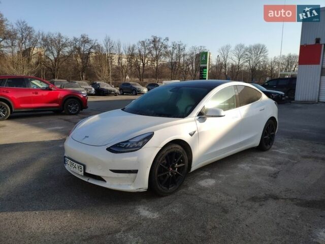 Белый Тесла Модель 3, объемом двигателя 0 л и пробегом 90 тыс. км за 12300 $, фото 6 на Automoto.ua